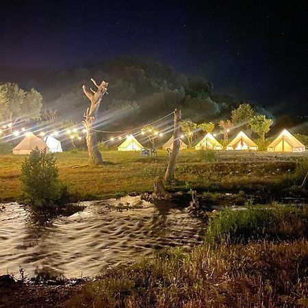 Riverside Bunec Camping Piqeras Εξωτερικό φωτογραφία